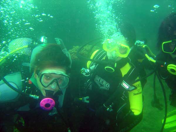 Anabel, Marta i un troset de l'Elena