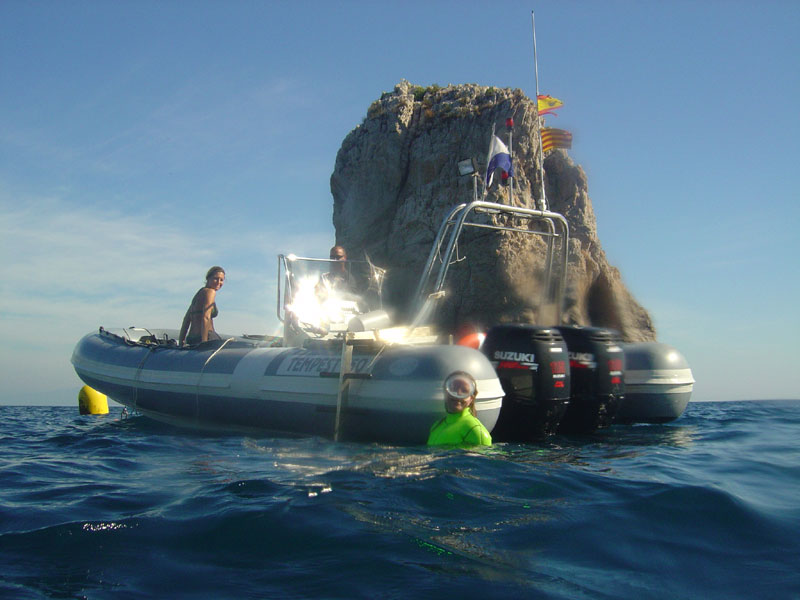 El Medallot, le bateau, madame citron et la jolie Carina